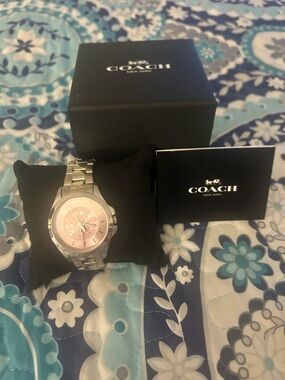 COACH Libby Watch 37 Mm Never worn!